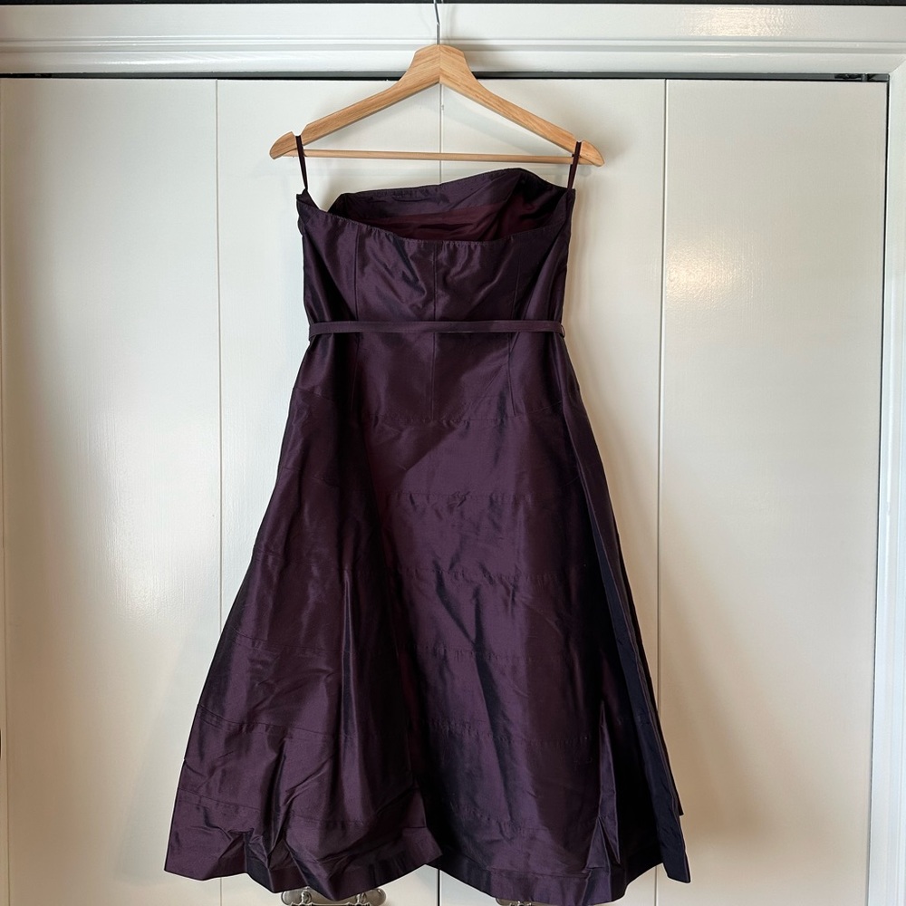 Coast Dress. - Picture 4 of 5